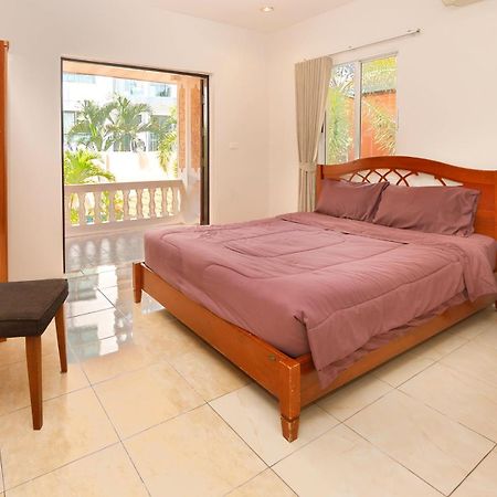 Villa Waree Minutes From Beach And City Pattaya Exteriér fotografie