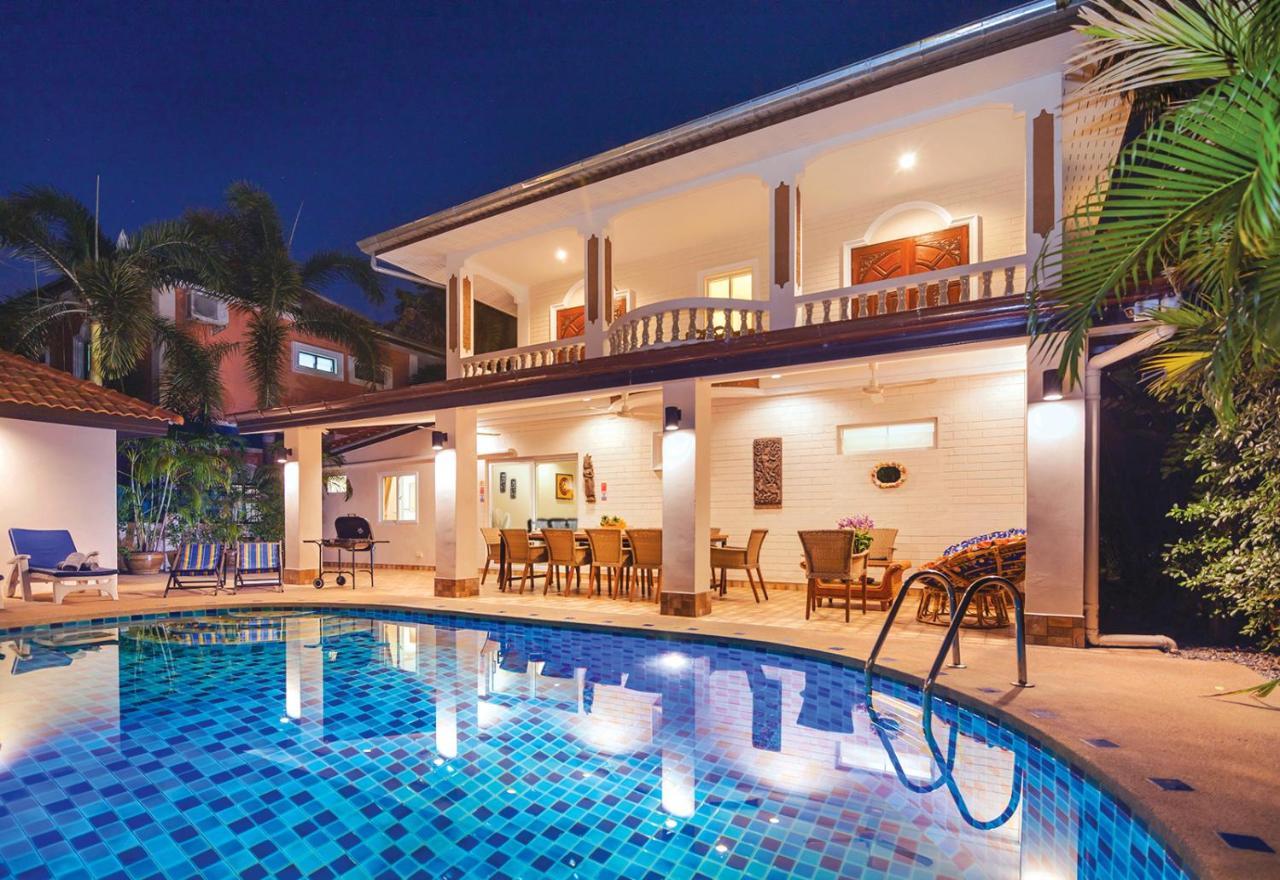 Villa Waree Minutes From Beach And City Pattaya Exteriér fotografie
