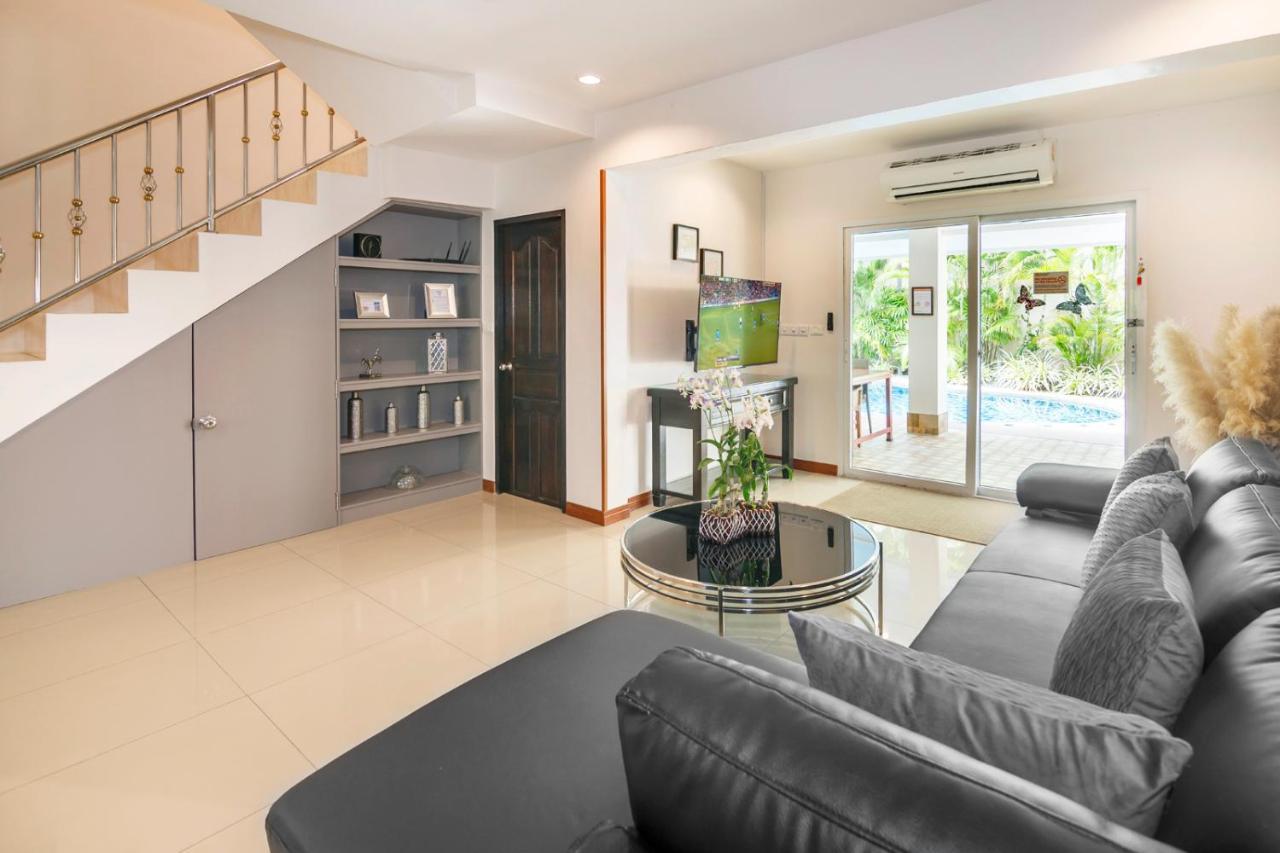 Villa Waree Minutes From Beach And City Pattaya Exteriér fotografie